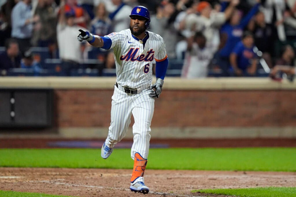 Mets walk off vs. The Nationals are back in the wild card position as Francisco Lindor avoids a serious injury